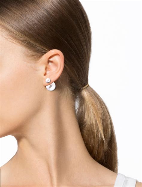 dior silver pearl earrings|Dior mise en earrings.